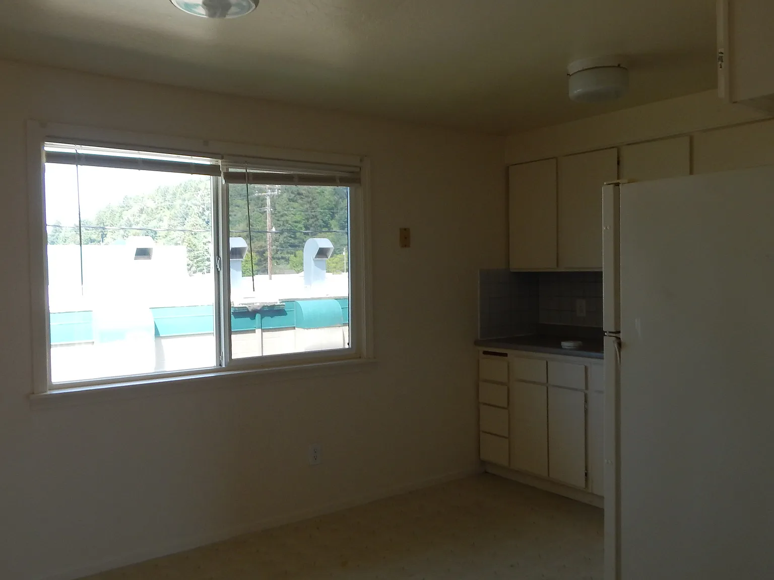 2 bed, $925 — Photo 4