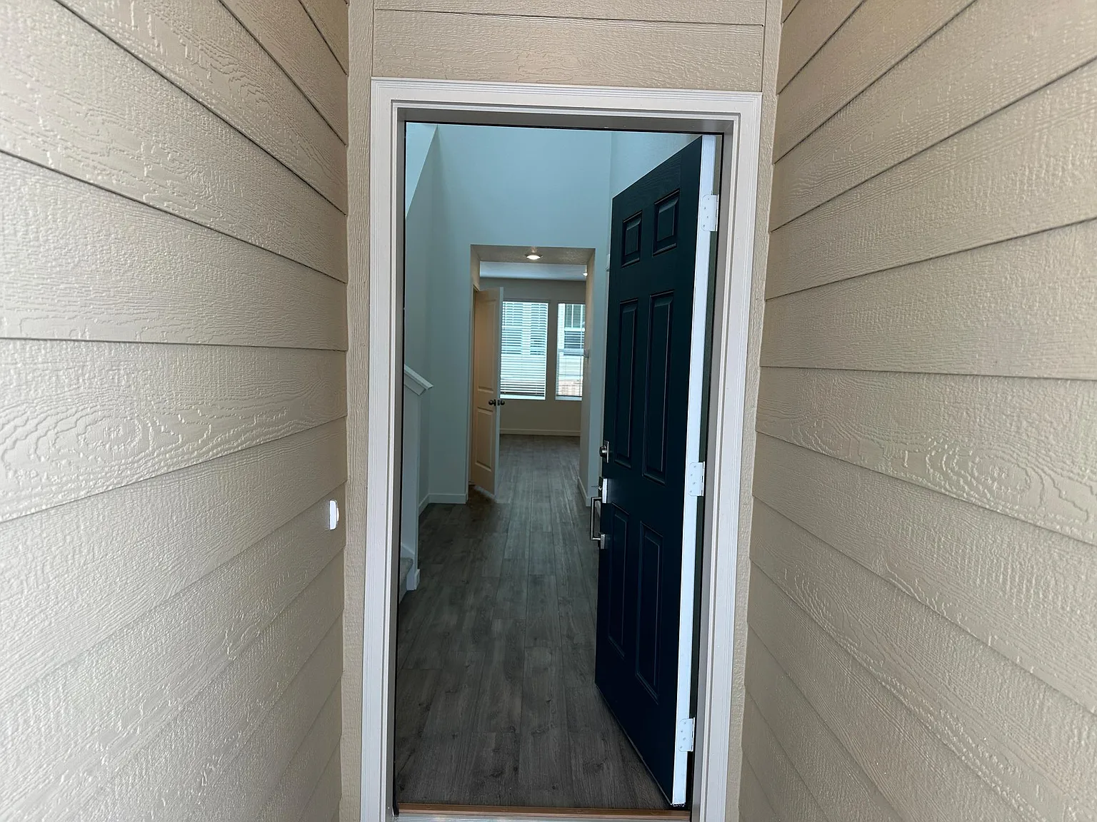 637 Fieldstone Pl — Photo 3
