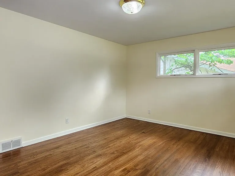 3033 Stanley Rd — Photo 17