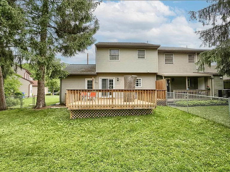 9148 Joyce Ln #9148 — Photo 30