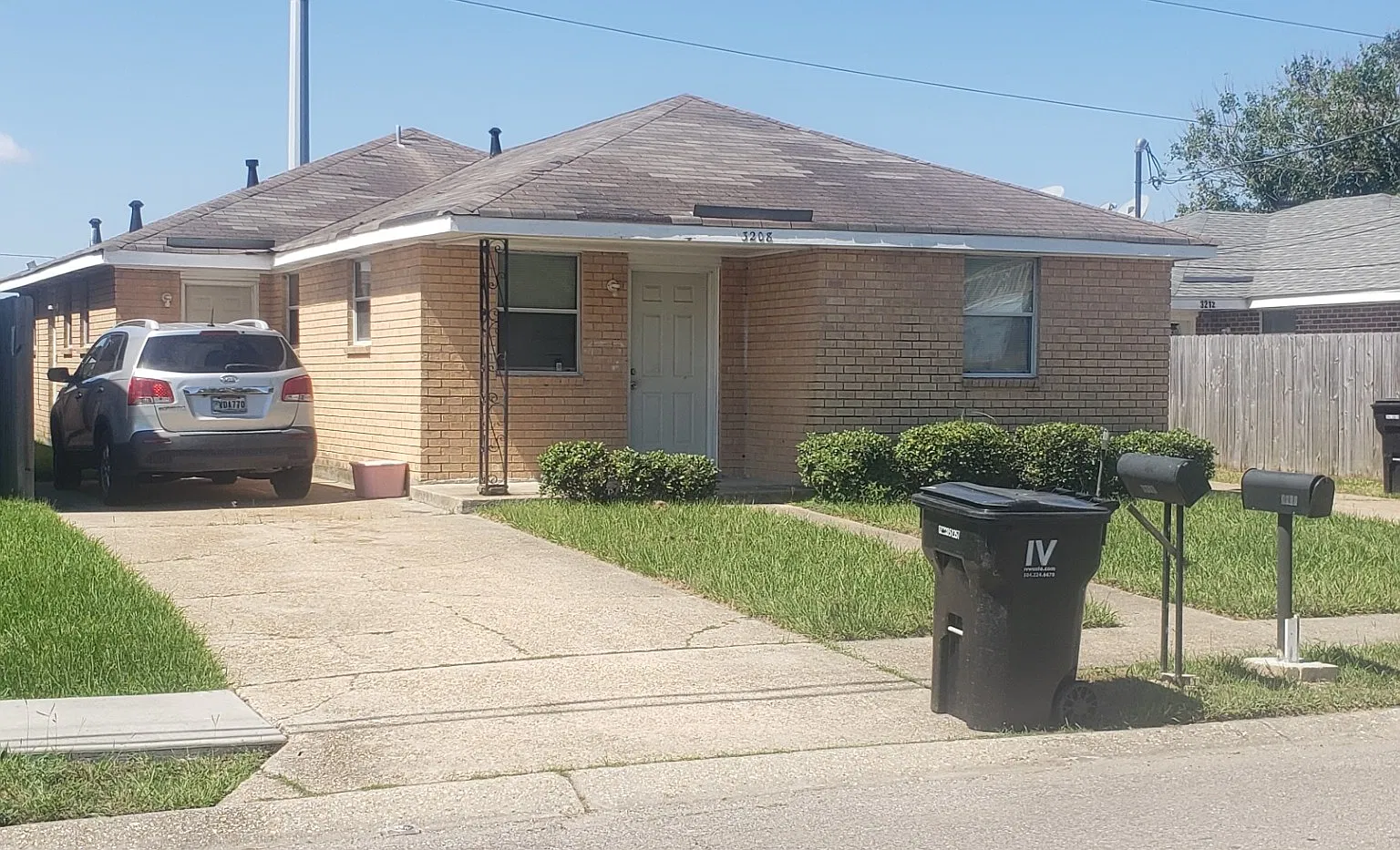 3210 Pakenham Dr — Photo 1
