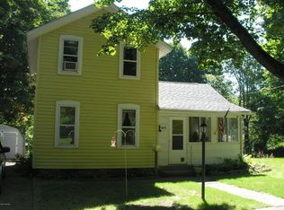 415 N Grant Ave, Three Rivers, MI 49093