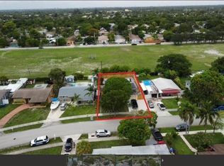1825 SW 43rd Ave, Fort Lauderdale, FL 33317