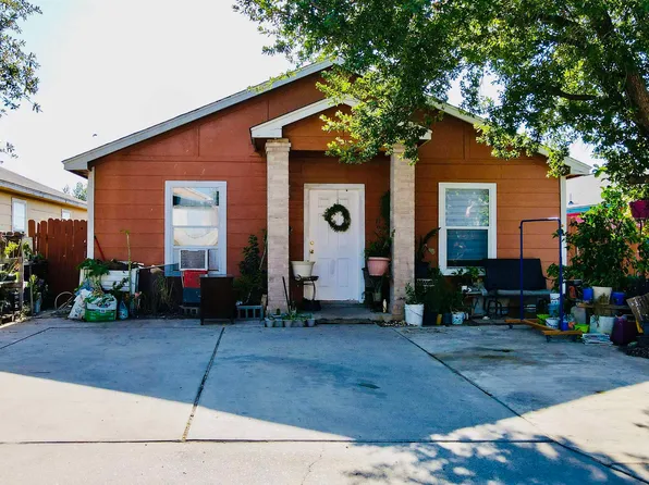 348 Ocean Dr, Laredo, TX 78043