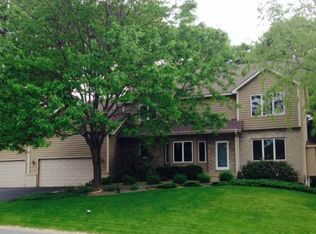 1528 Covington Ln, Eagan, MN 55122
