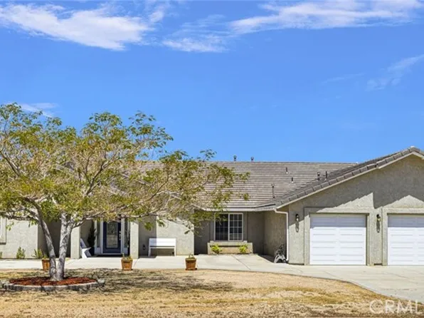 8828 Vincent Dr, Oak Hills, CA 92344