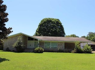 5155 Robin St, Jay, FL 32565