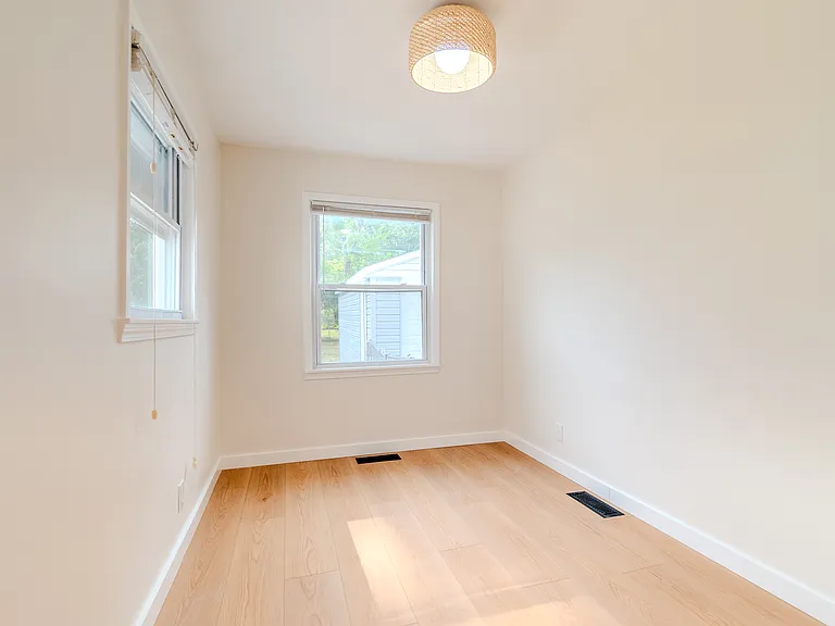 4709 Mankato Ave — Photo 9