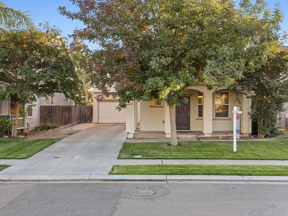1st image of 2466 Heartland Dr