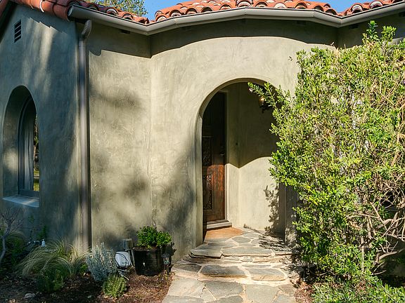 2nd image of 2081 Garfias Dr
