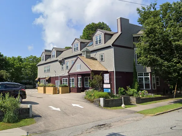 53 Narragansett Ave #D, Jamestown, RI 02835