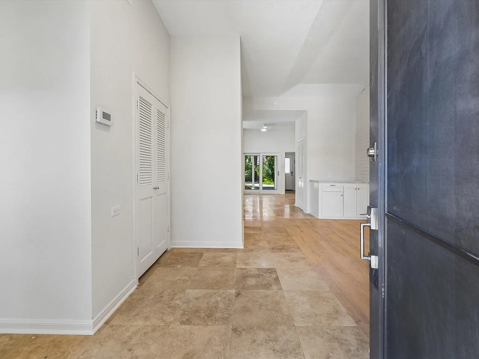 3 bed, 2.5 bath, $2,900 — Photo 4