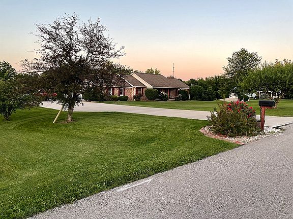 4th image of 12152 Woodwind Ln