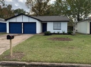 10162 Valley Breeze Dr, Houston, TX 77078