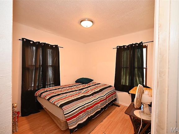 5th image of 3529 Saint Joachim Ln