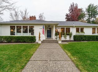 7645 SW Broadmoor Ter, Portland, OR 97225