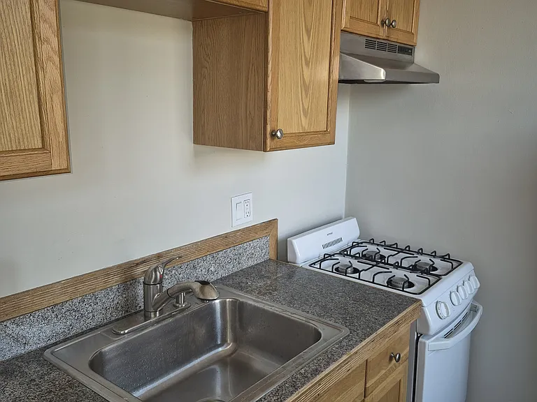 145 Endicott St #11 — Photo 6