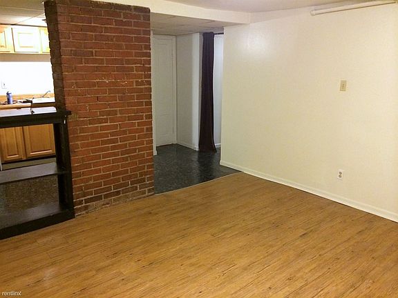 709 Apt 1 LR photo