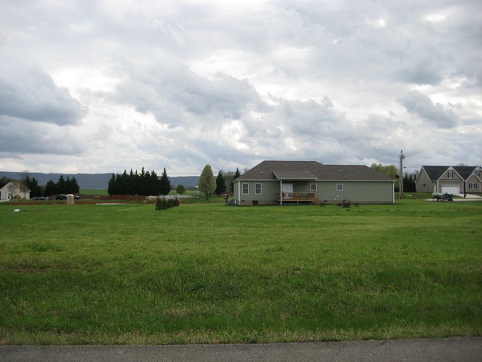 2nd image of 35LT Charlotte Dr
