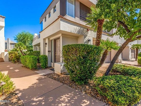 2nd image of 7222 E Gainey Ranch Rd Unit 218