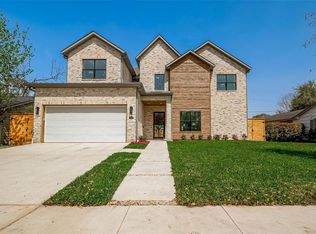 8206 Western Dr, Houston, TX 77055