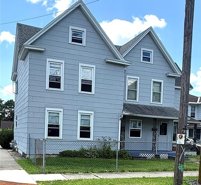 1st image of 32 Walnut St