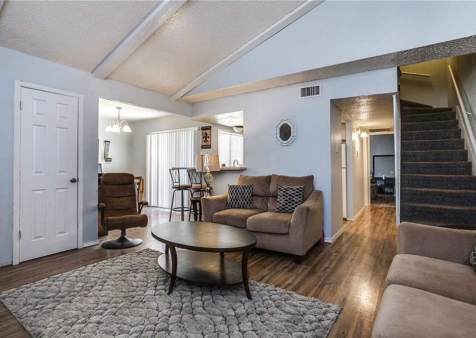 1st image of 412 San Maria Dr