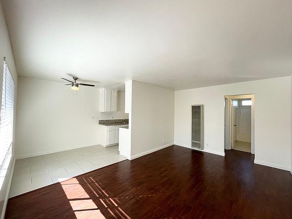 3rd image of 1631 W 224th St