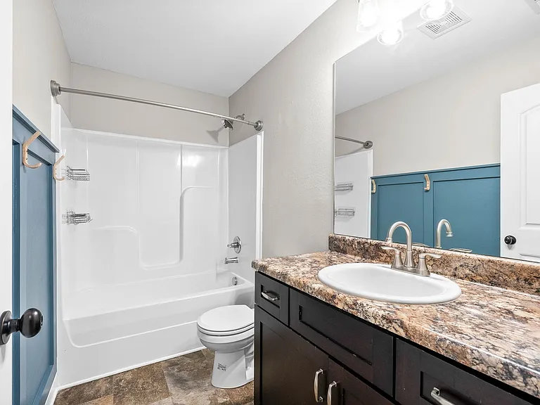 1236 Winterset Dr — Photo 30