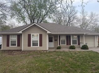315 West St, Lathrop, MO 64465
