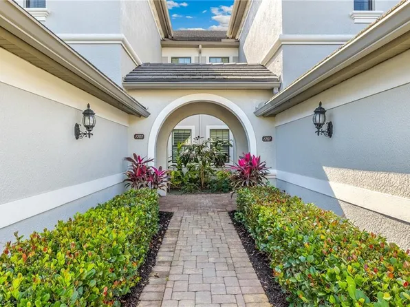 12058 Covent Garden CT #1203, NAPLES, FL 34120