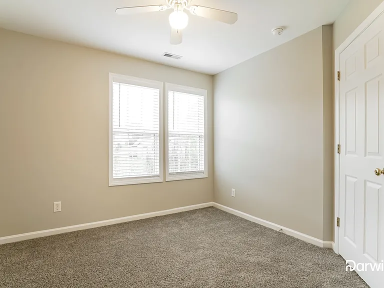 3601 Saguaro Ct — Photo 10