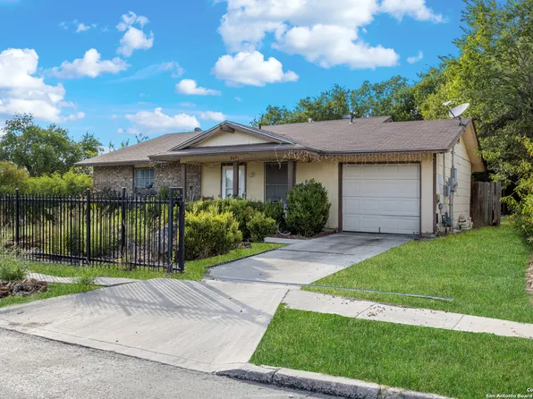 8631 Sweet Maiden, San Antonio, TX 78242