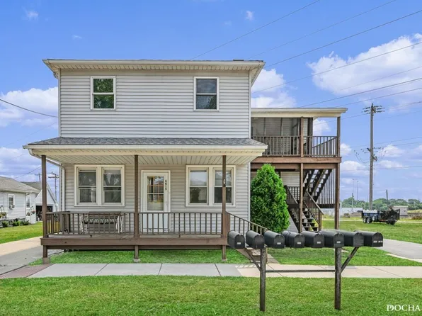 6615 Kane Ave, Hodgkins, IL 60525