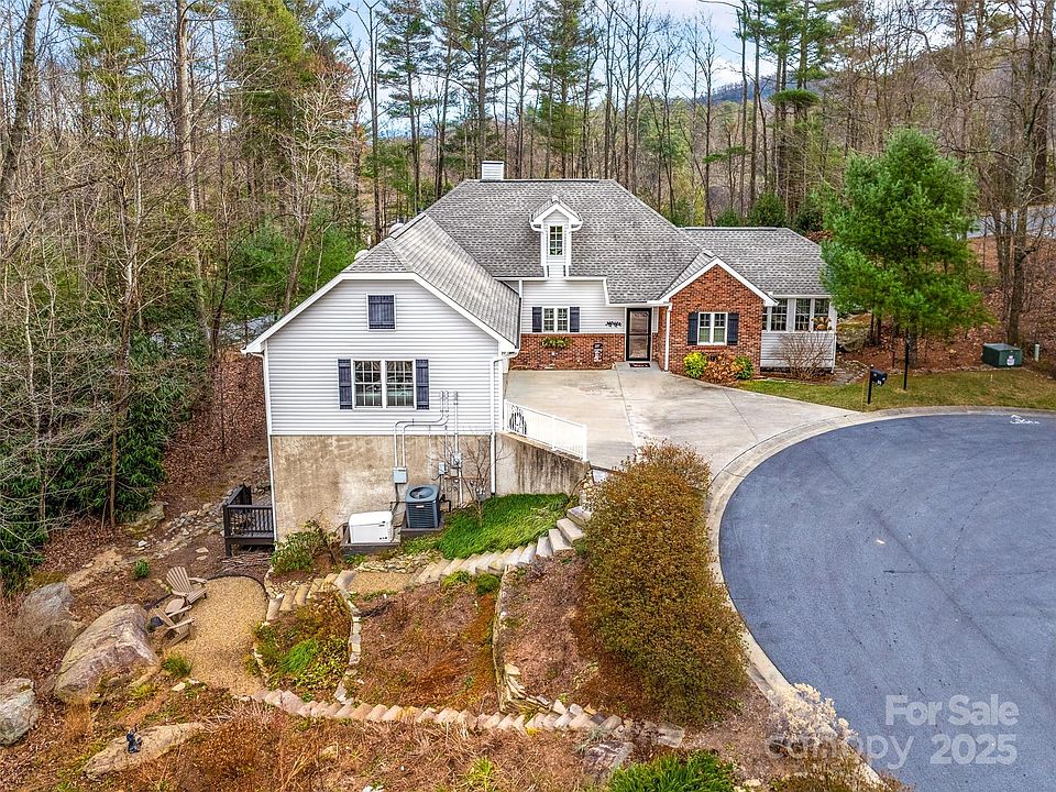1st image of 107 Spring Heights Ct