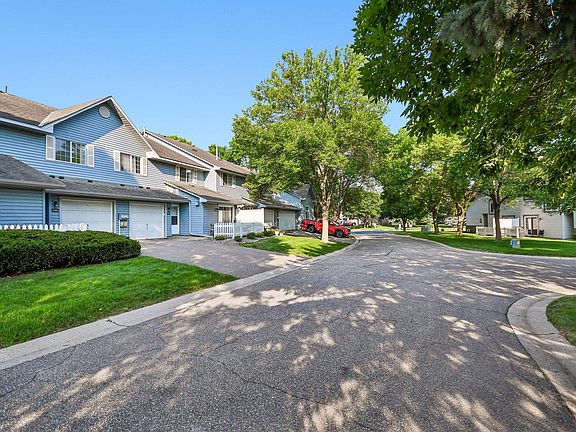 4th image of 2580 Bedford Ct #16
