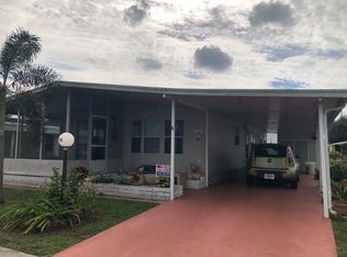 56 Sunset Cir #56, North Fort Myers, FL 33903
