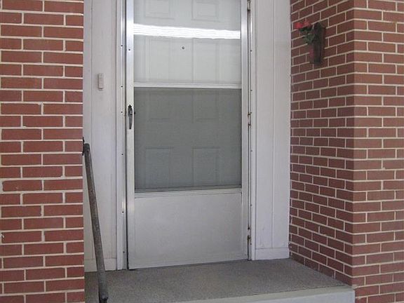 5th image of 2107 E Dellview Dr