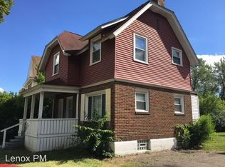 123 Wolfe St, Pontiac, MI 48342