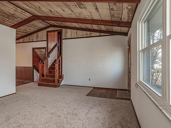 4th image of 482 Canterwood Ct