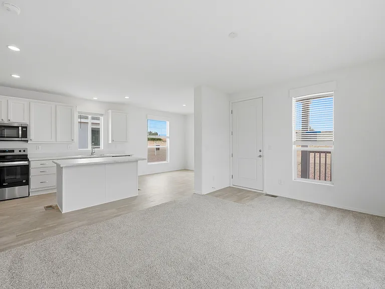 51 E Abra Rd — Photo 6