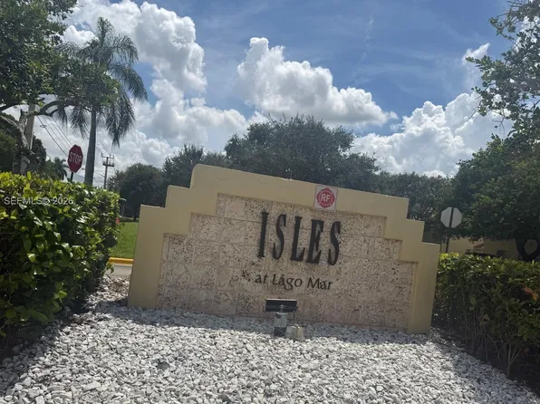 12980 Vista Isles Dr APT 318, Fort Lauderdale, FL 33325