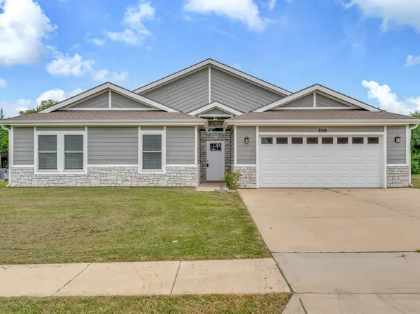 3306 SE Long St, Topeka, KS 66605