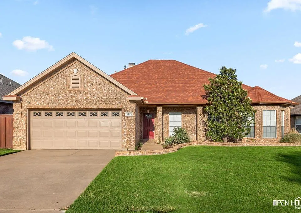 5405 Blazing Star Ln