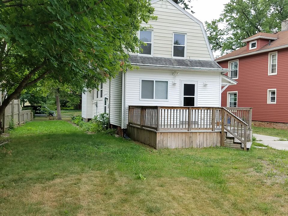 Nice back yard