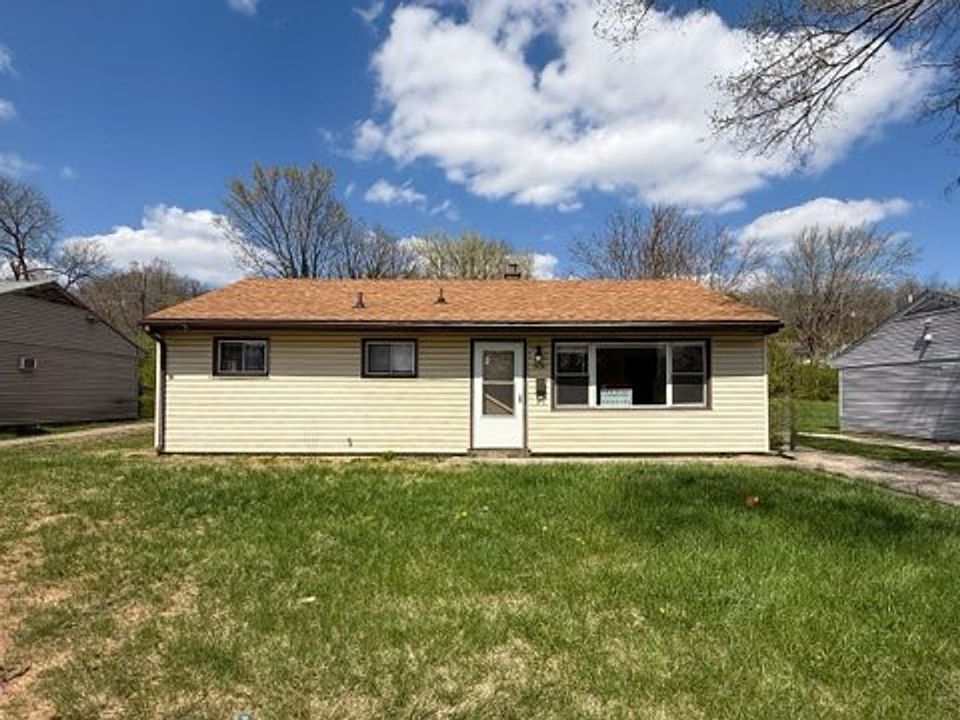 1st image of 3939 Nicholas Rd