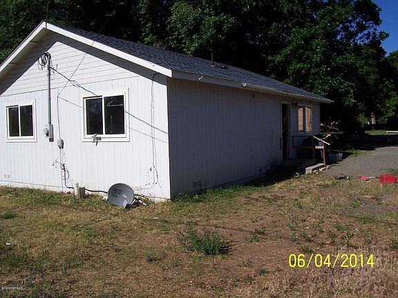 4th image of 1310.5 Naches Ave