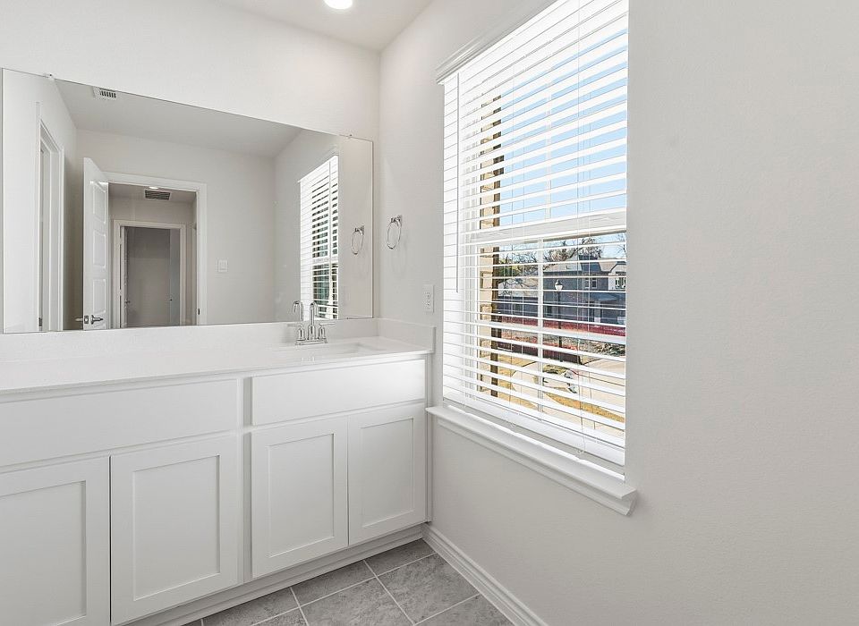 1311 Silent Peak Dr, Princeton, TX 75407 | Zillow