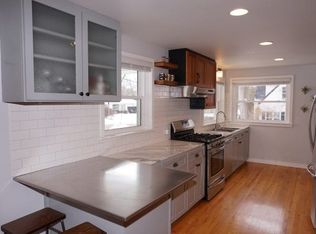 501 W Dean Ave, Monona, WI 53716