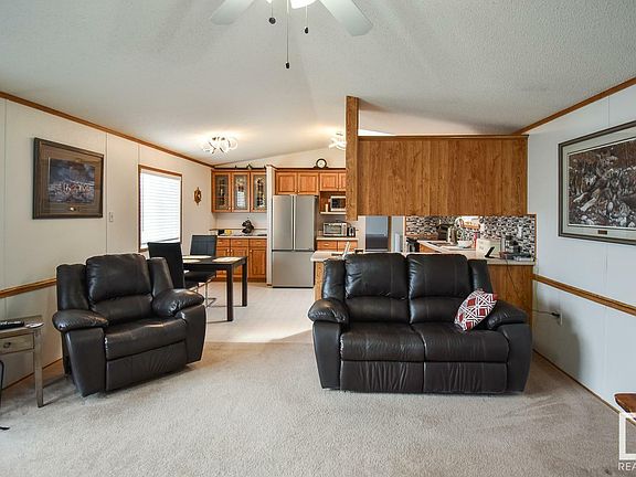 4th image of 3400 48th St #173